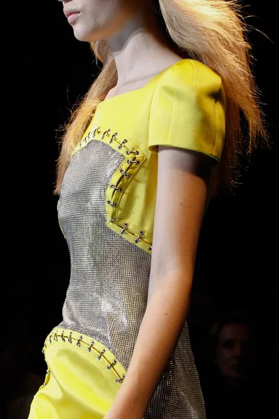 Look 53